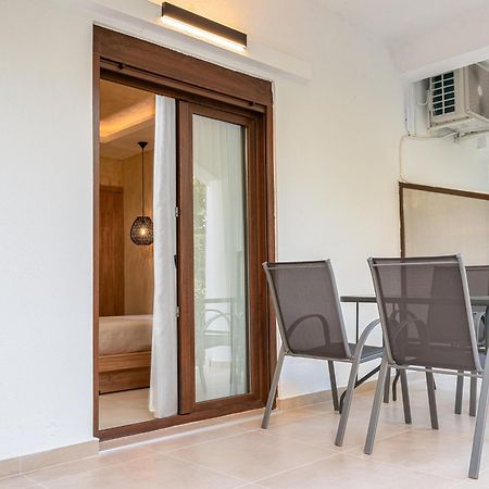 Odyssey Accommodation Pefkochori Ngoại thất bức ảnh