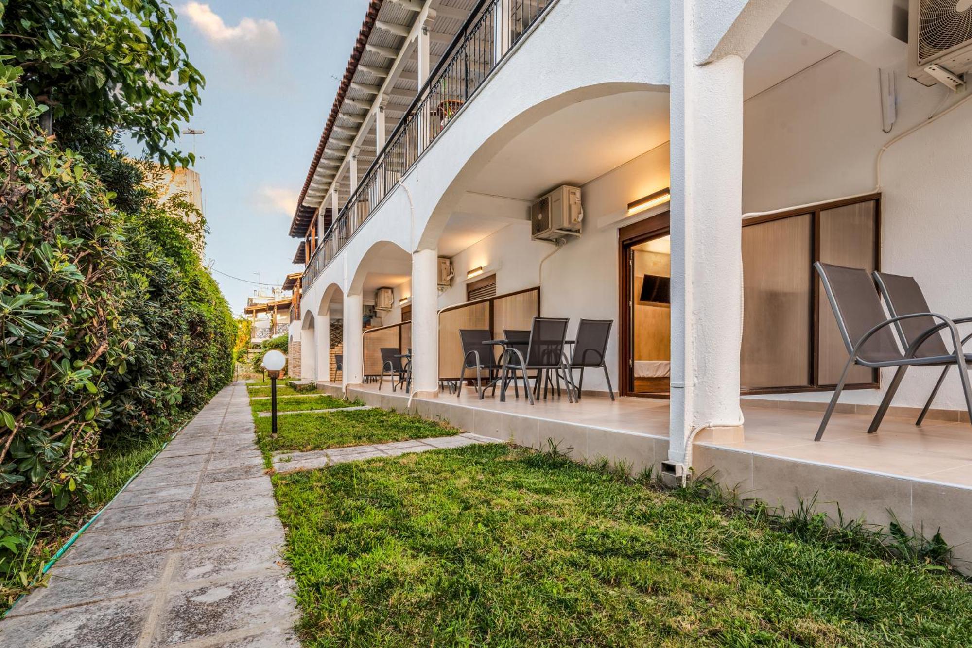 Odyssey Accommodation Pefkochori Ngoại thất bức ảnh